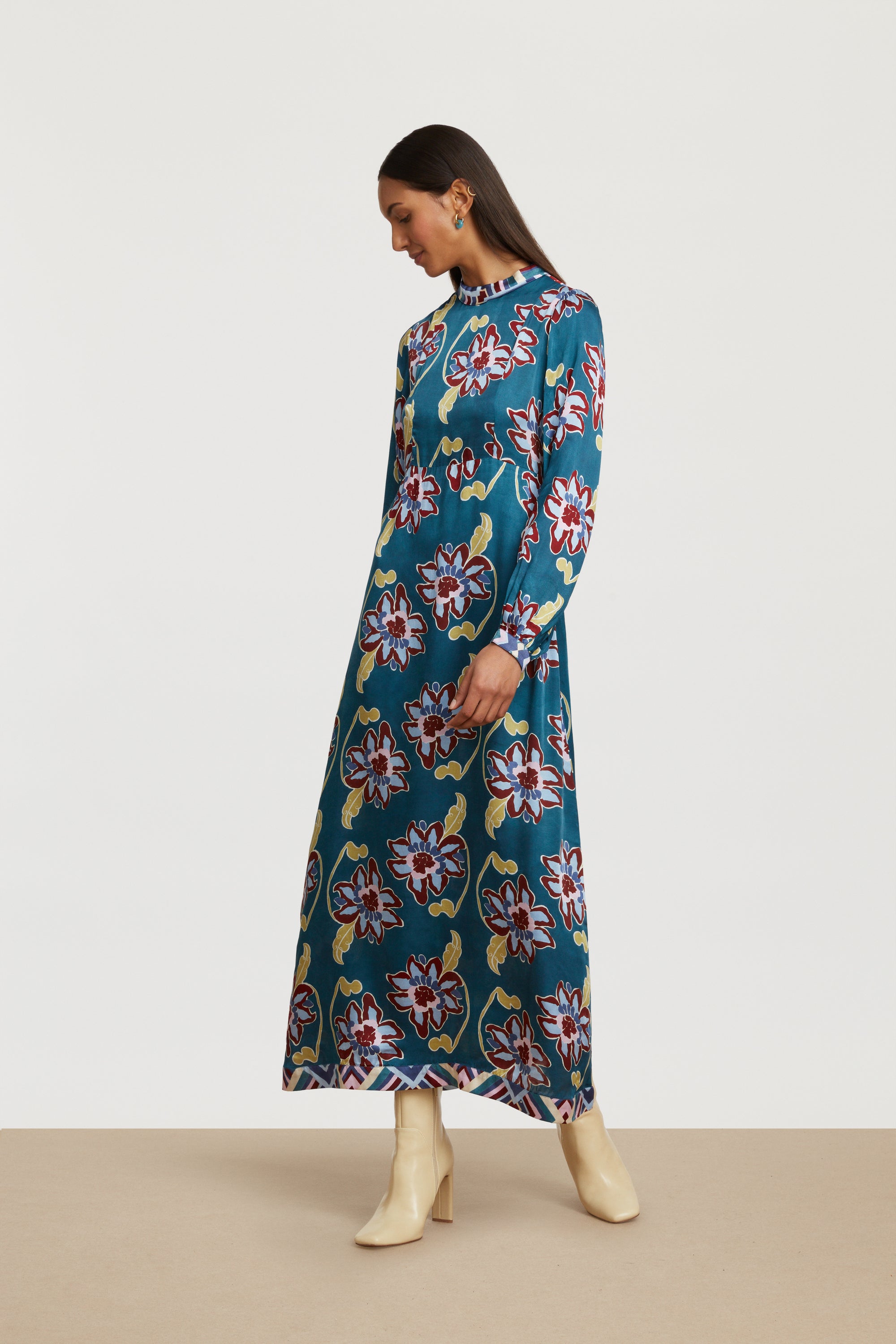 RECO PRIX : 112,5 // Cardamom Dress Togo Flower Petrol