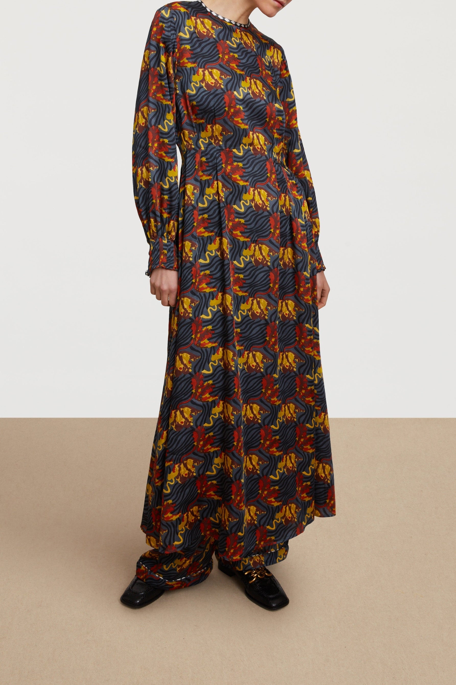 RECO PRIX : 133,5 // Fresia Dress Eve Tulip Grey Blue