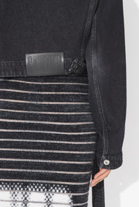 La Veste En Denim Strap Noire - Vintageblack
