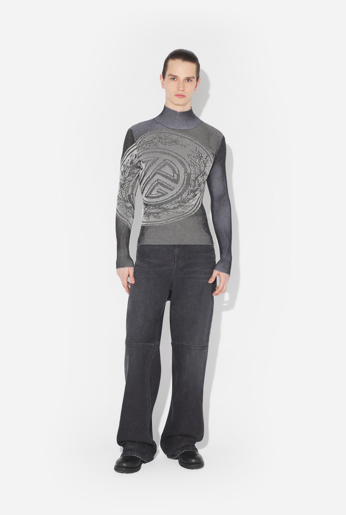 Plaited Rib 2X2 Long Sleeves Pullover With Jacquard "Jpg Laurier Stamp" Logo - Black & White
