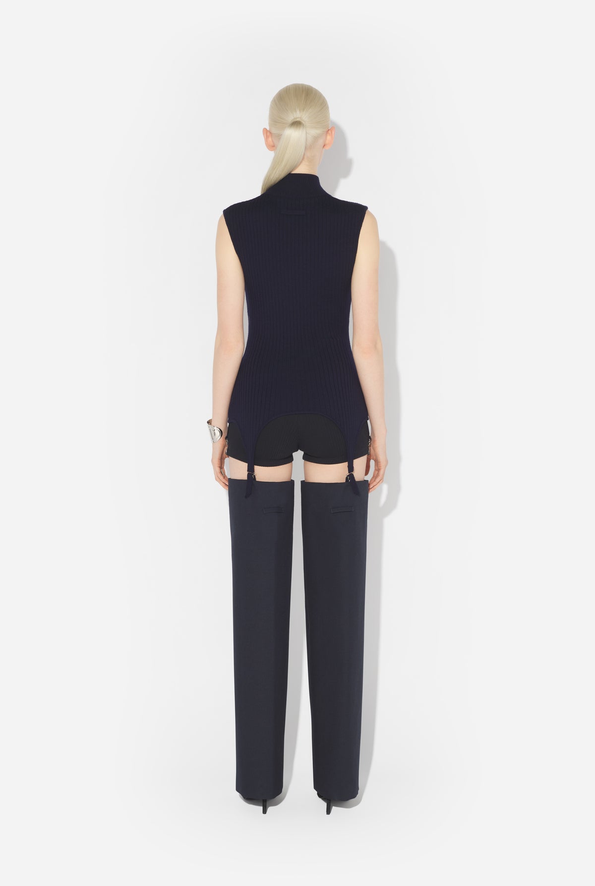 Merino Wool Flat Rib Sleeveless Gilet With Lingerie Garter - Navy