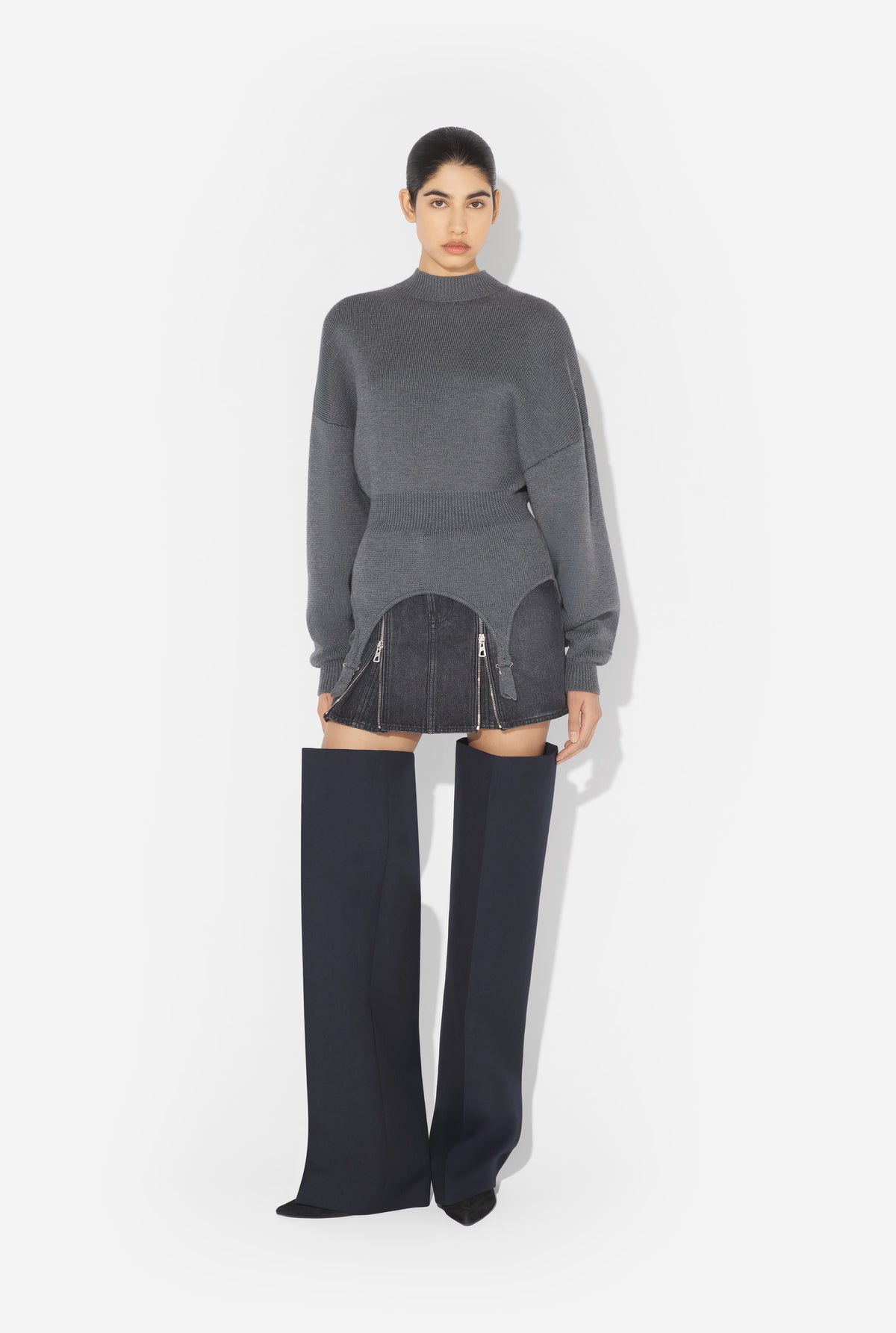 Le Pull Porte-Jarretelles - Middlegrey