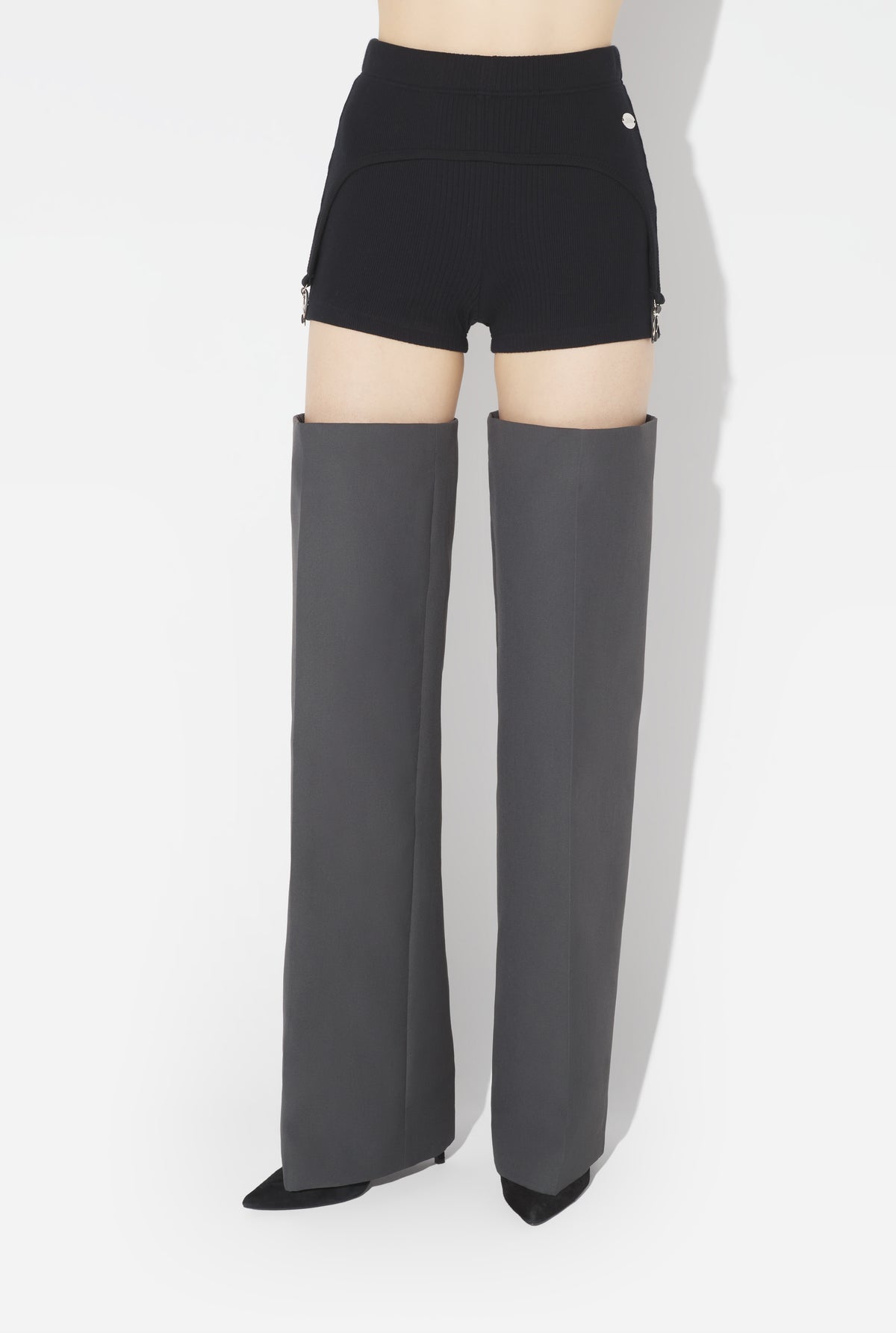 Le Mini-Short Porte-Jarretelles Noir - Black