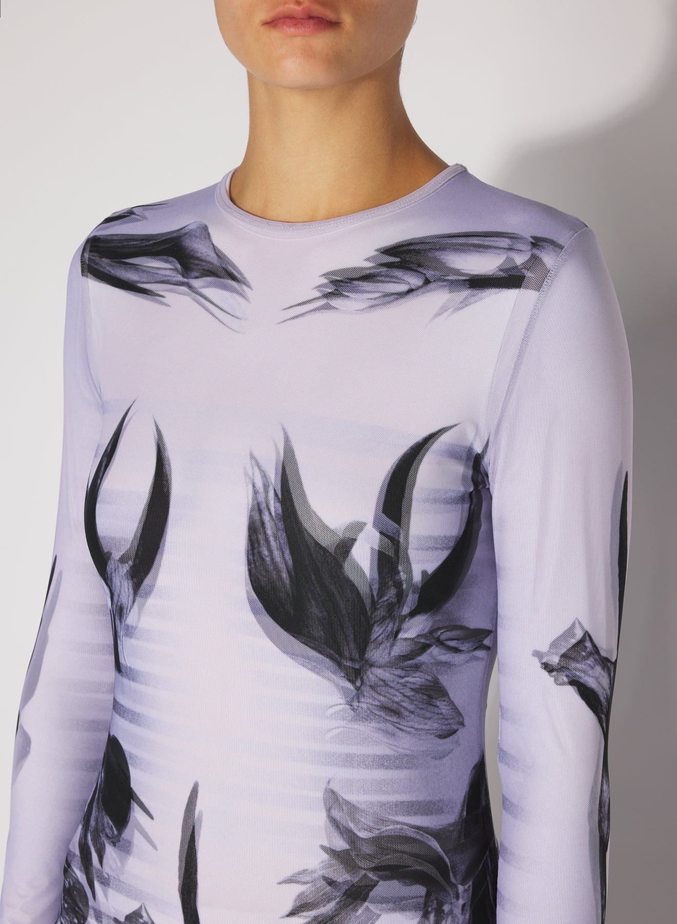 Haut imprimé Flower Body Morphing - White & Grey & Black