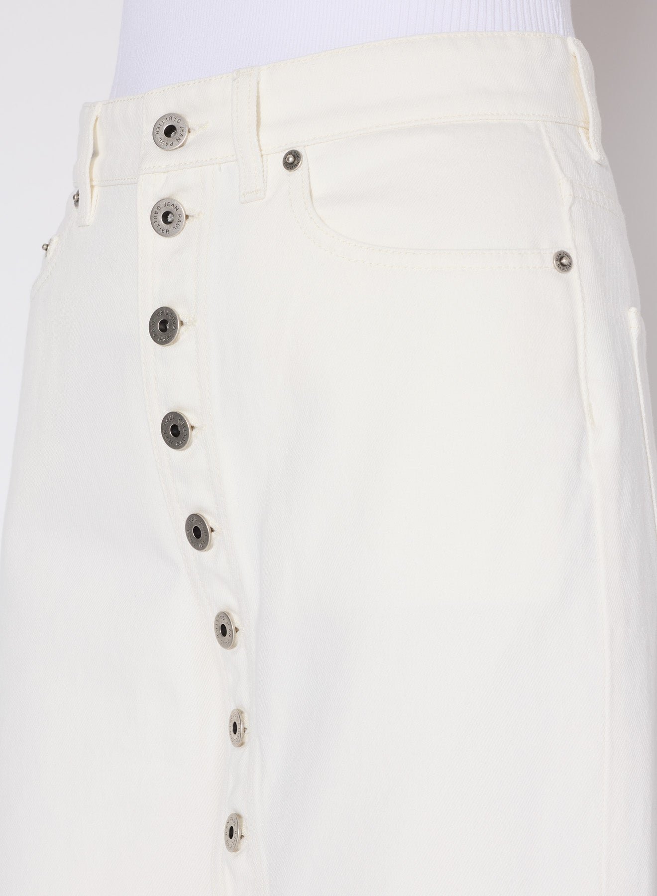 Pantalon boutonné en denim - Offwhite