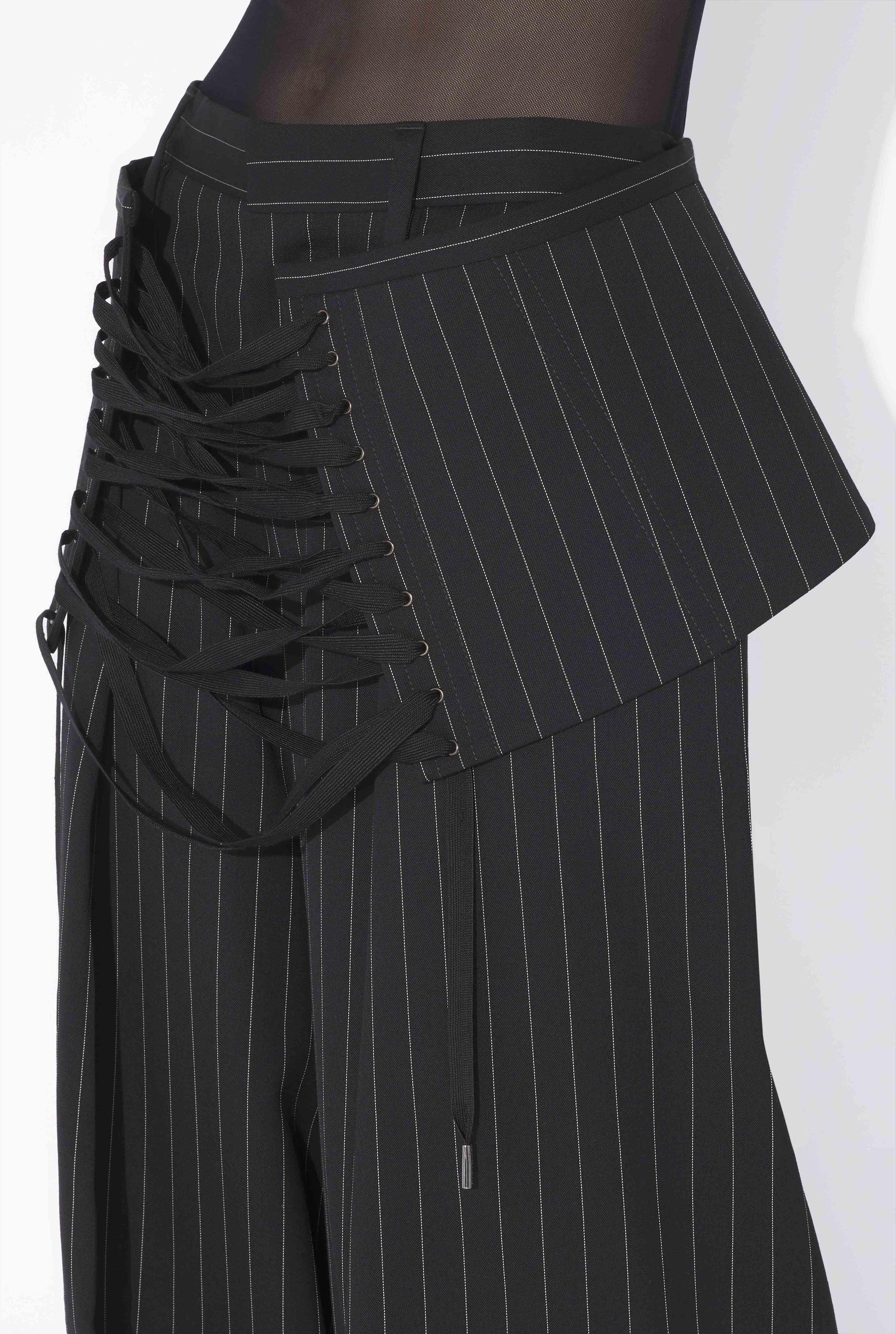 Pantalon tailleur corset en laine - Black & White