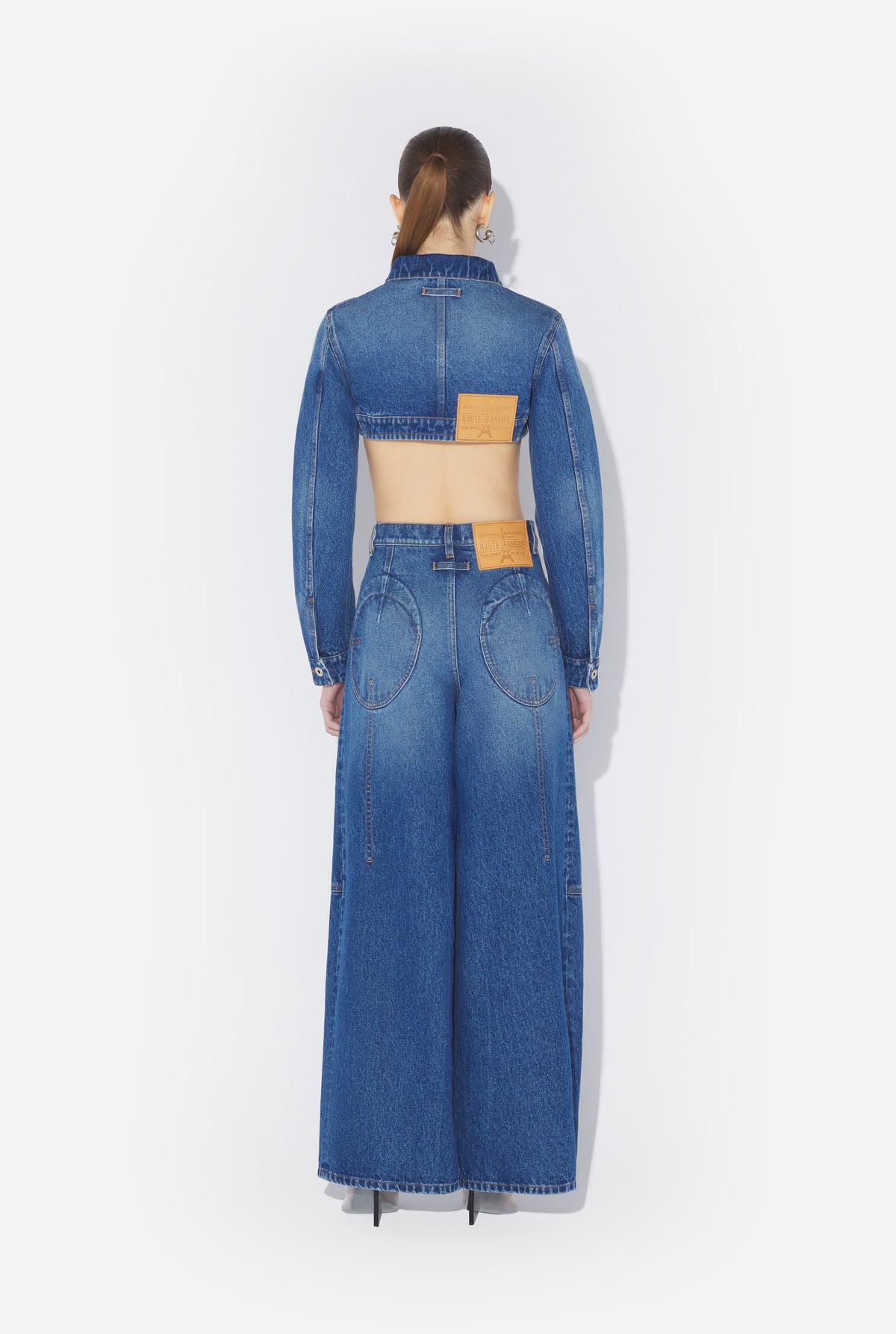 Denim Cropped Jacket With Topstitiching Details On Cups - Vintageblue