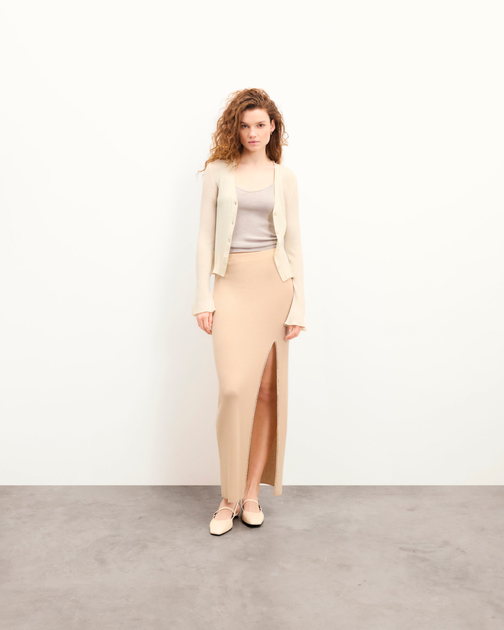 LIGHT BEIGE / NEW / QTY : 79 / Jupe Longue Strass - Light Beige