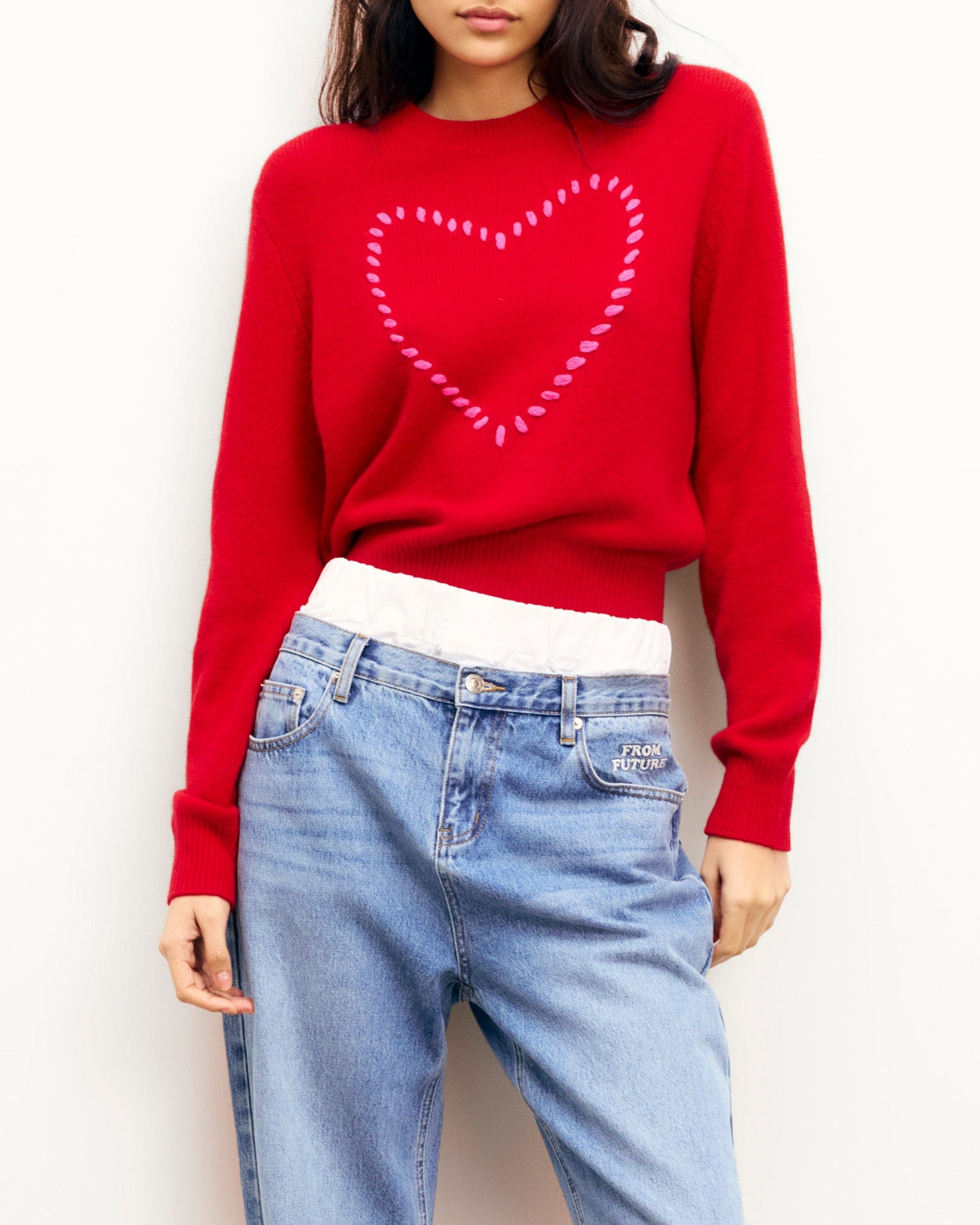 Pull à col rond Cœur brodé en cachemire - Passion Red