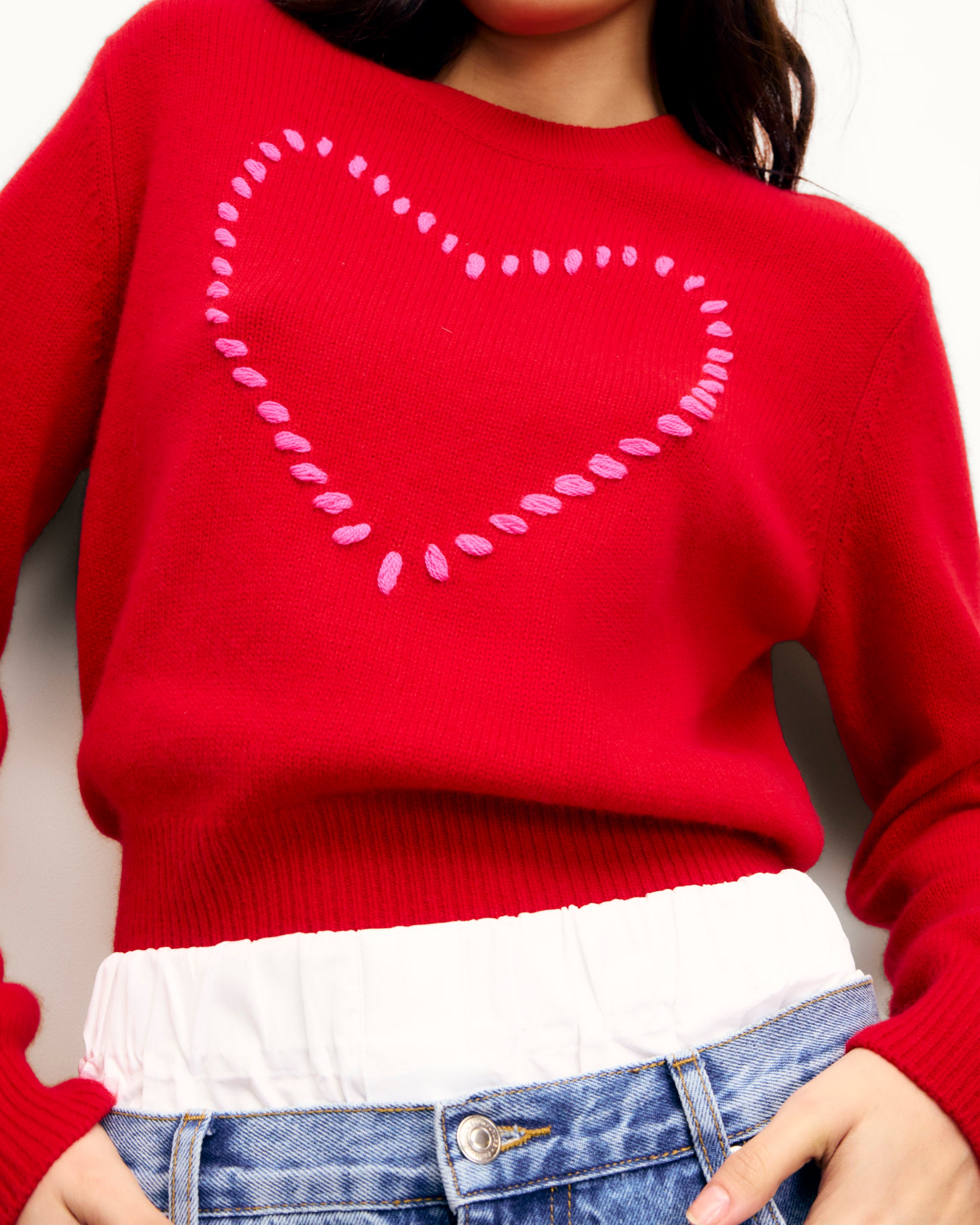 Pull à col rond Cœur brodé en cachemire - Passion Red
