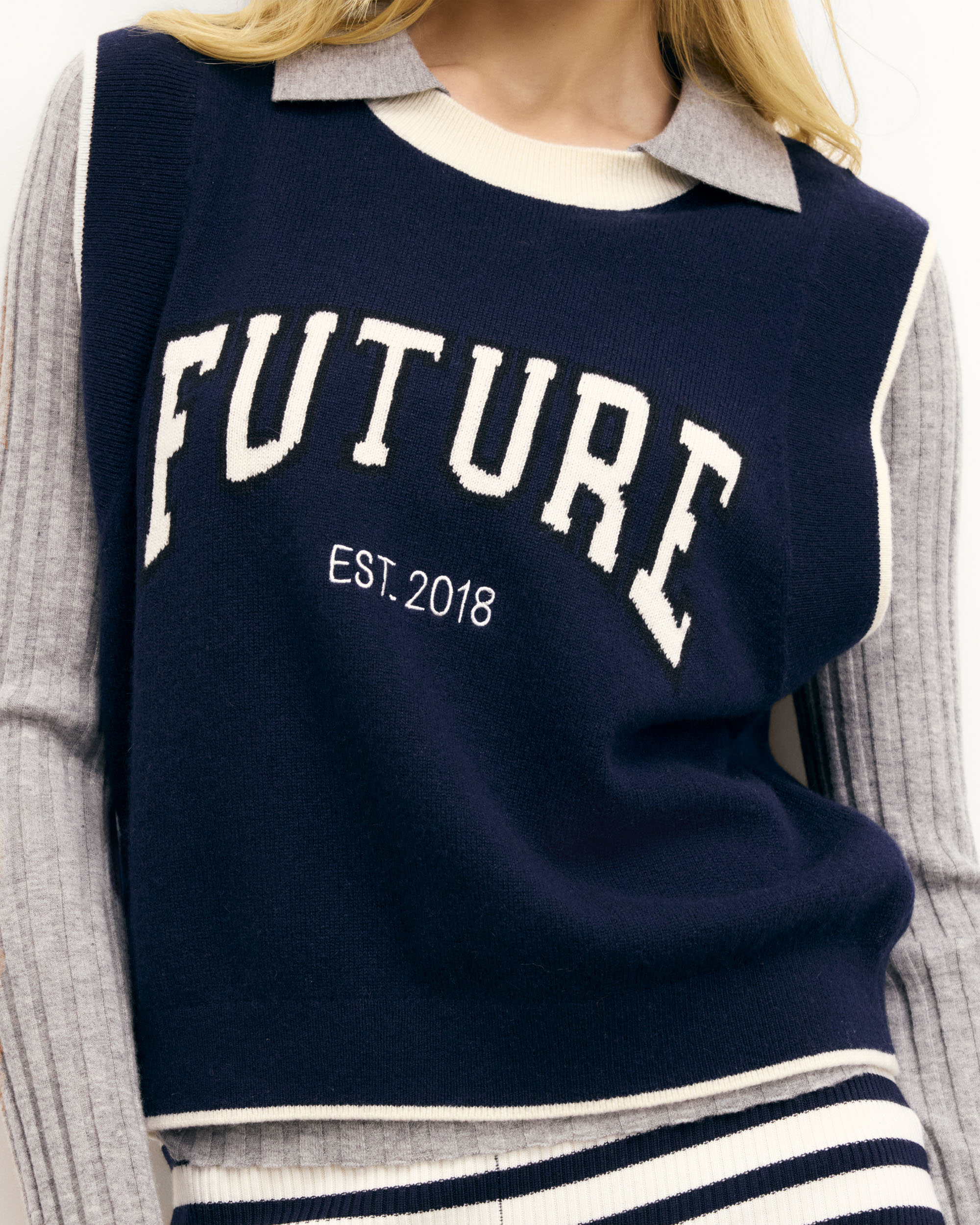 Pull sans manches Future en cachemire - Navy