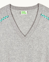 GRIS CHINE FONCE / NEW / QTY : 43 / Pull Col V - Gris Chine Fonce
