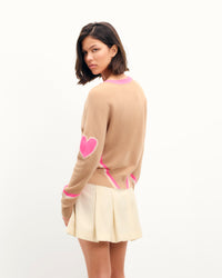 TROPICAL CAMEL / NEW / QTY : 55 / Pull Col V Cœurs et Bandes - Tropical Camel