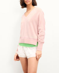 Pull à col V en cachemire - Sky Pink
