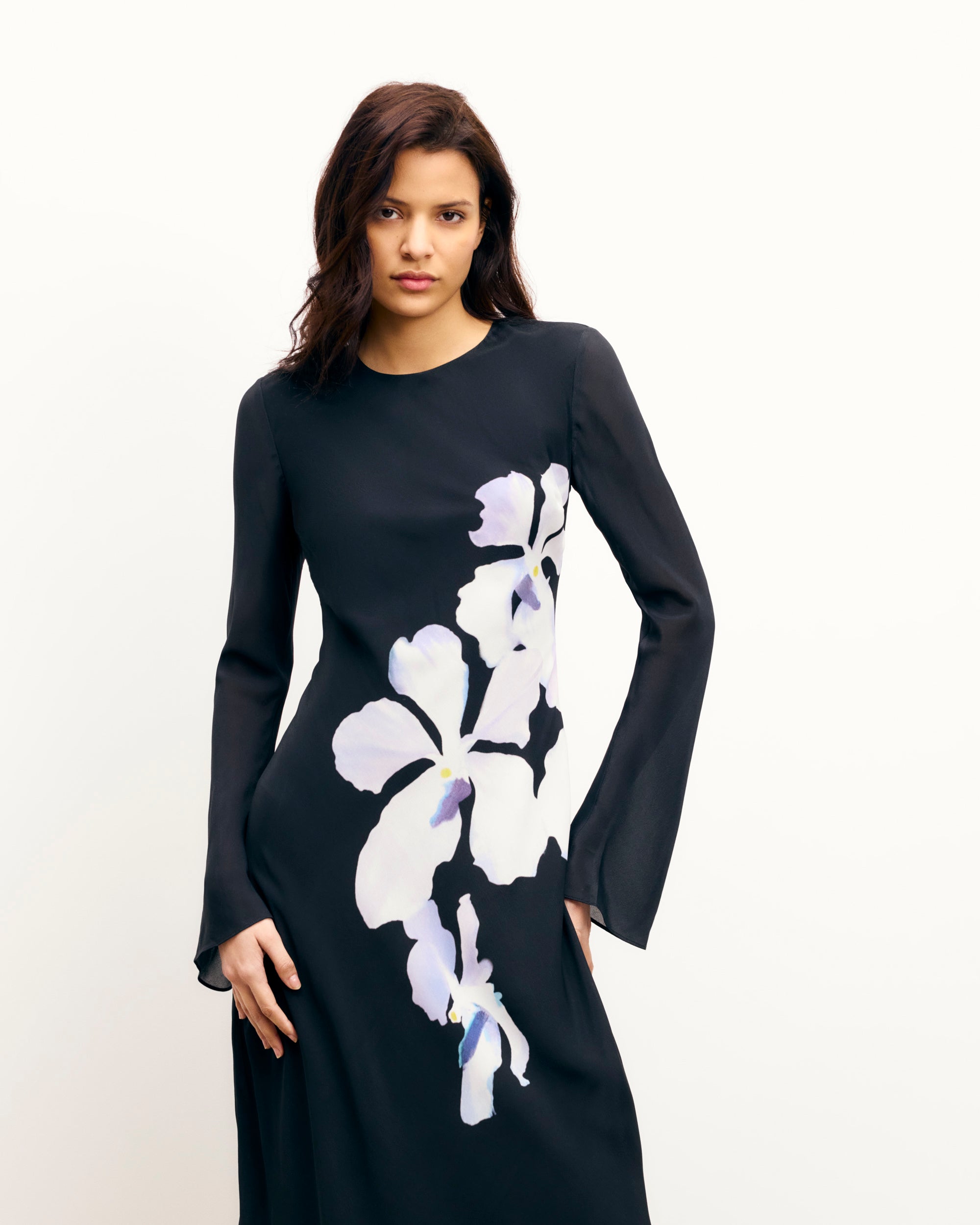 BIG BLACK ORCHID / NEW / QTY : 57 / Robe Longue Manches Longues Marlow - Big Black Orchid