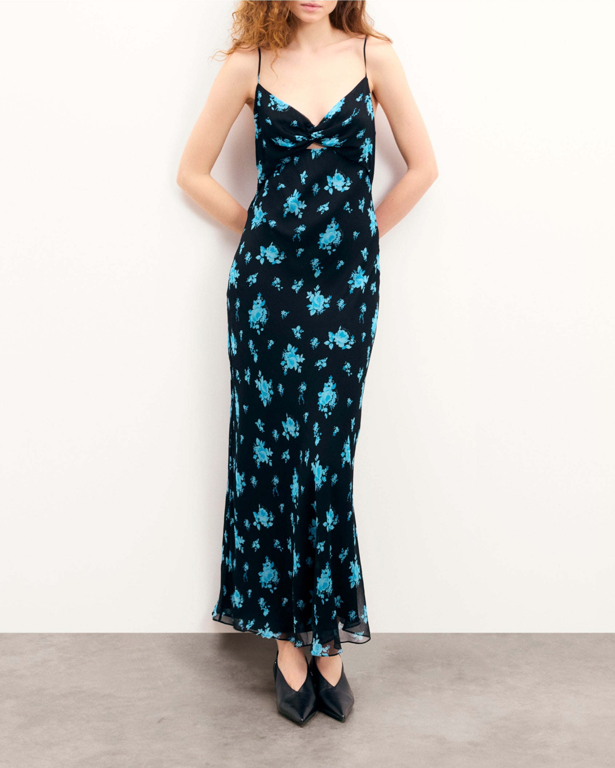 Robe longue à bretelles Giada - Midnight Bouquet