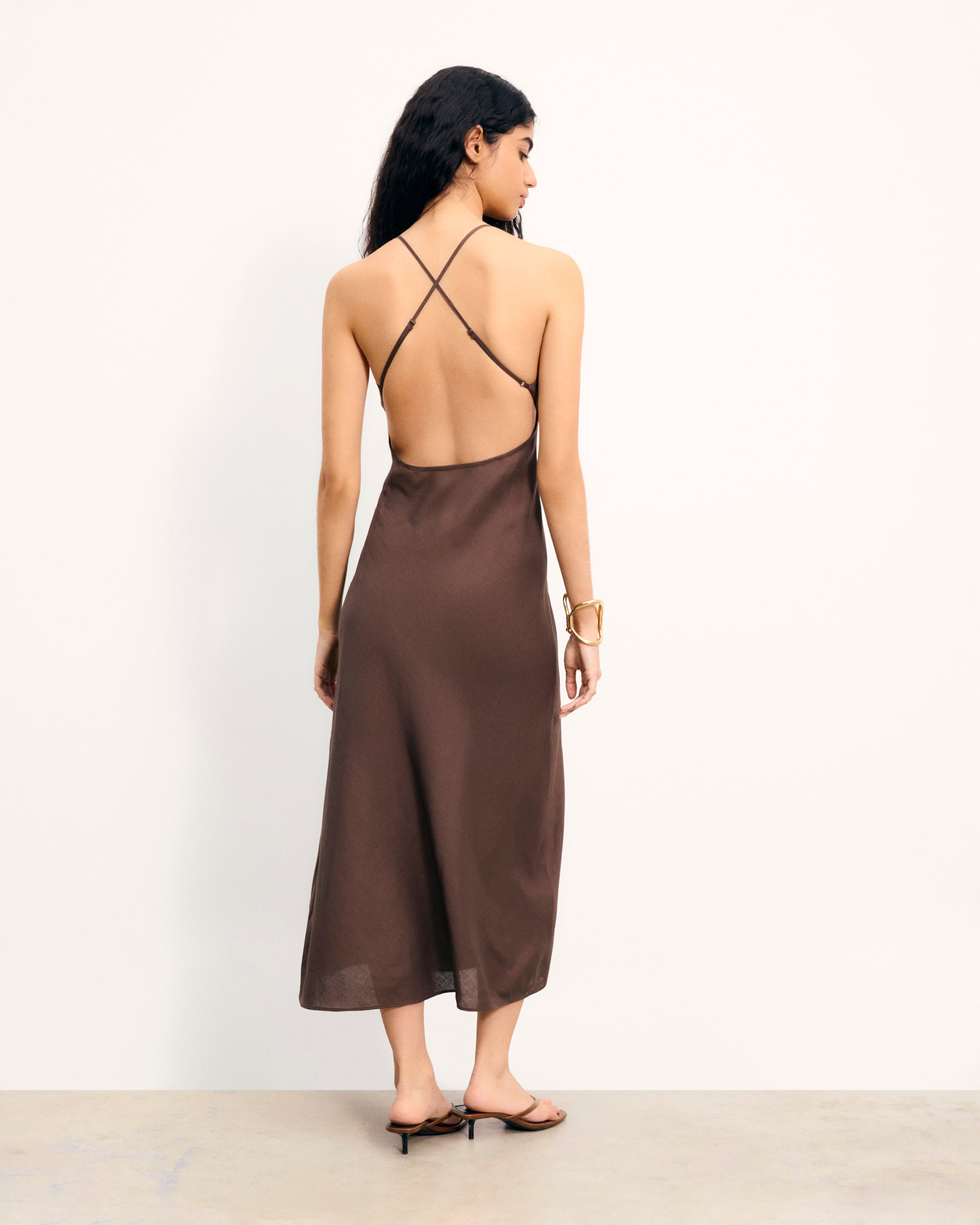 Robe longue à bretelles Arielle en lin - Chocolat