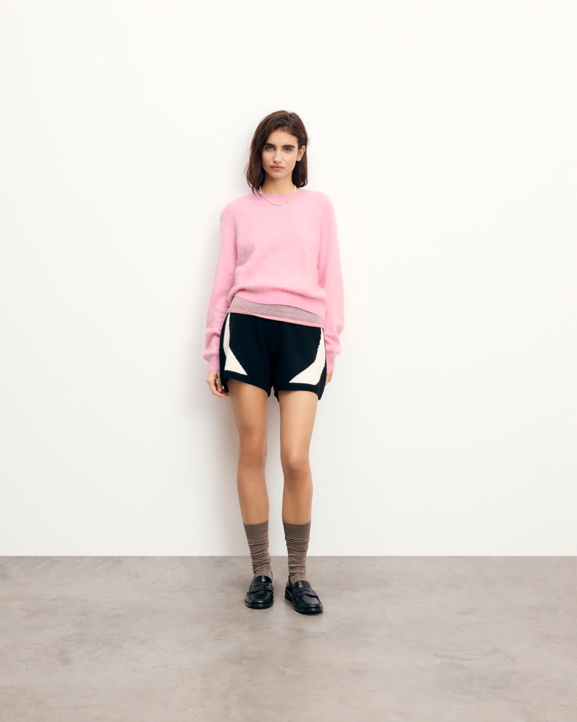 NOIR / NEW / QTY : 34 / Short Court Bicolore - Noir