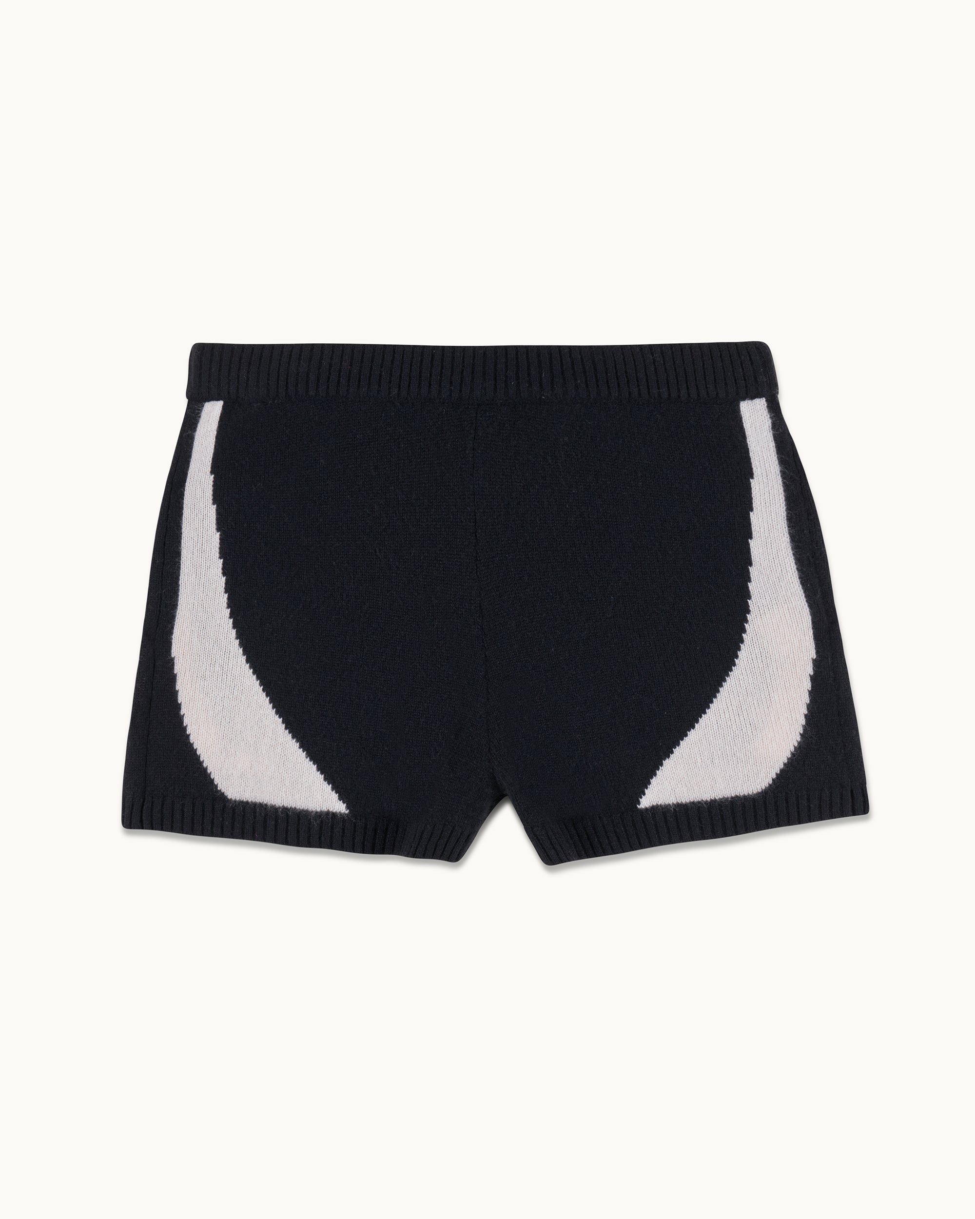 NOIR / NEW / QTY : 34 / Short Court Bicolore - Noir