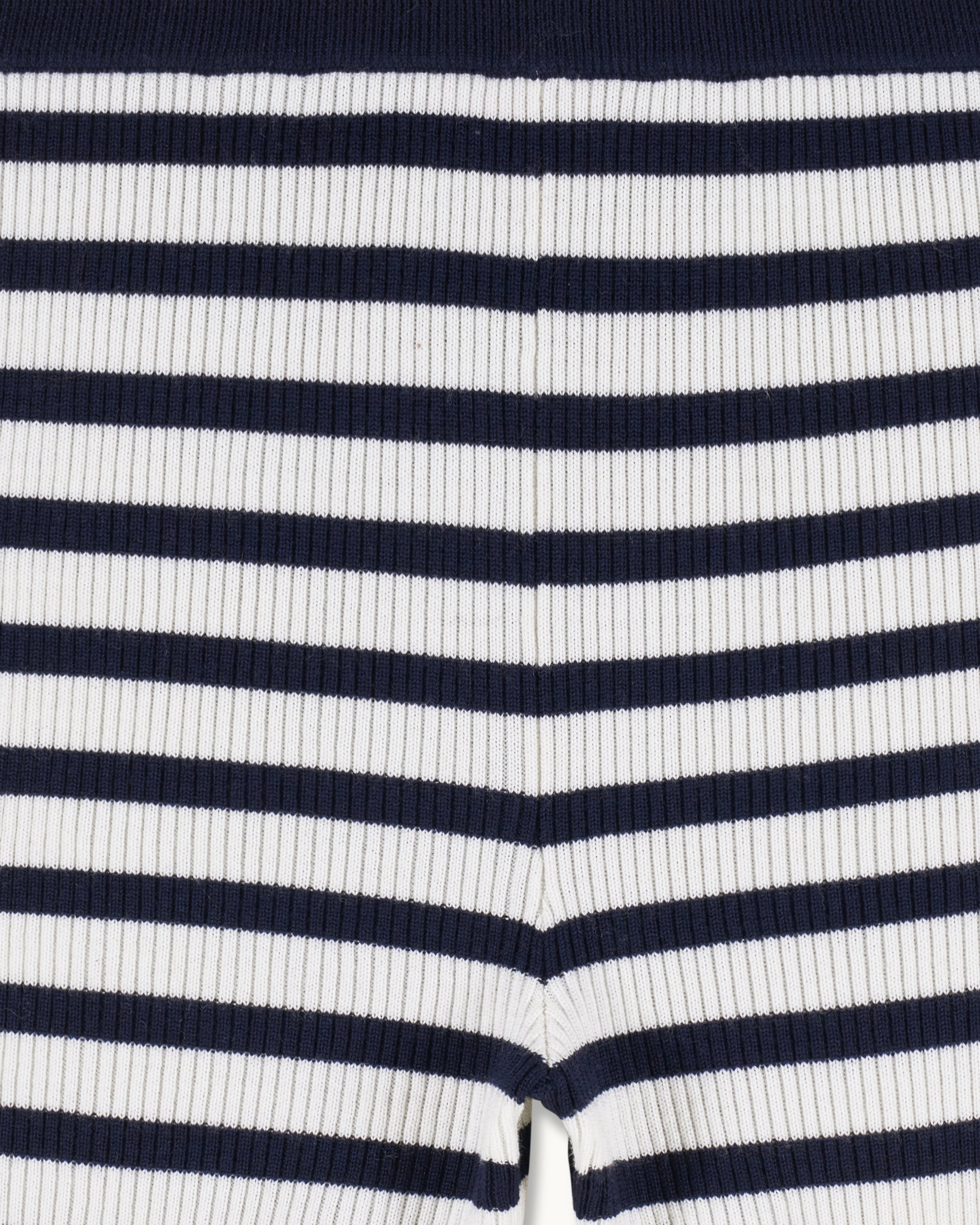 ECRU/NAVY / NEW / QTY : 4 / Short Court Baigneur - Ecru/Navy