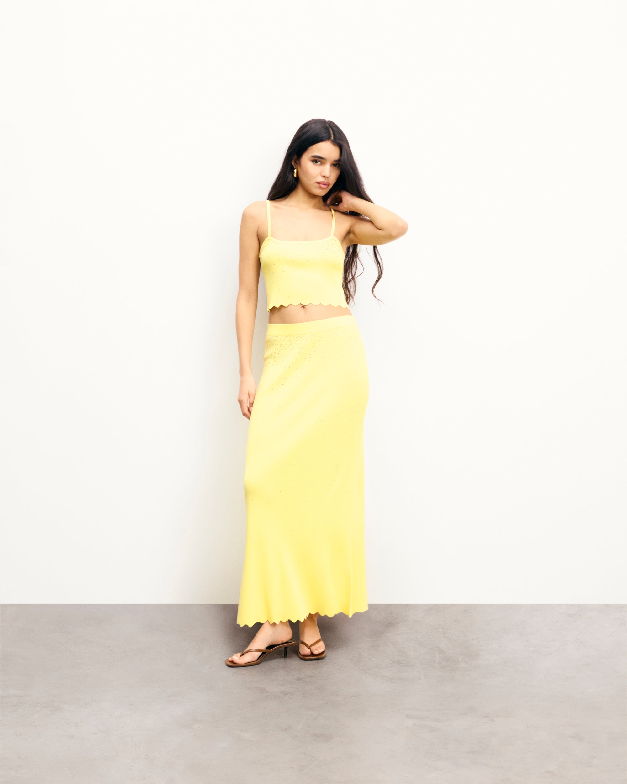 SKY YELLOW / NEW / QTY : 33 / Top Bretelles Strass - Sky Yellow