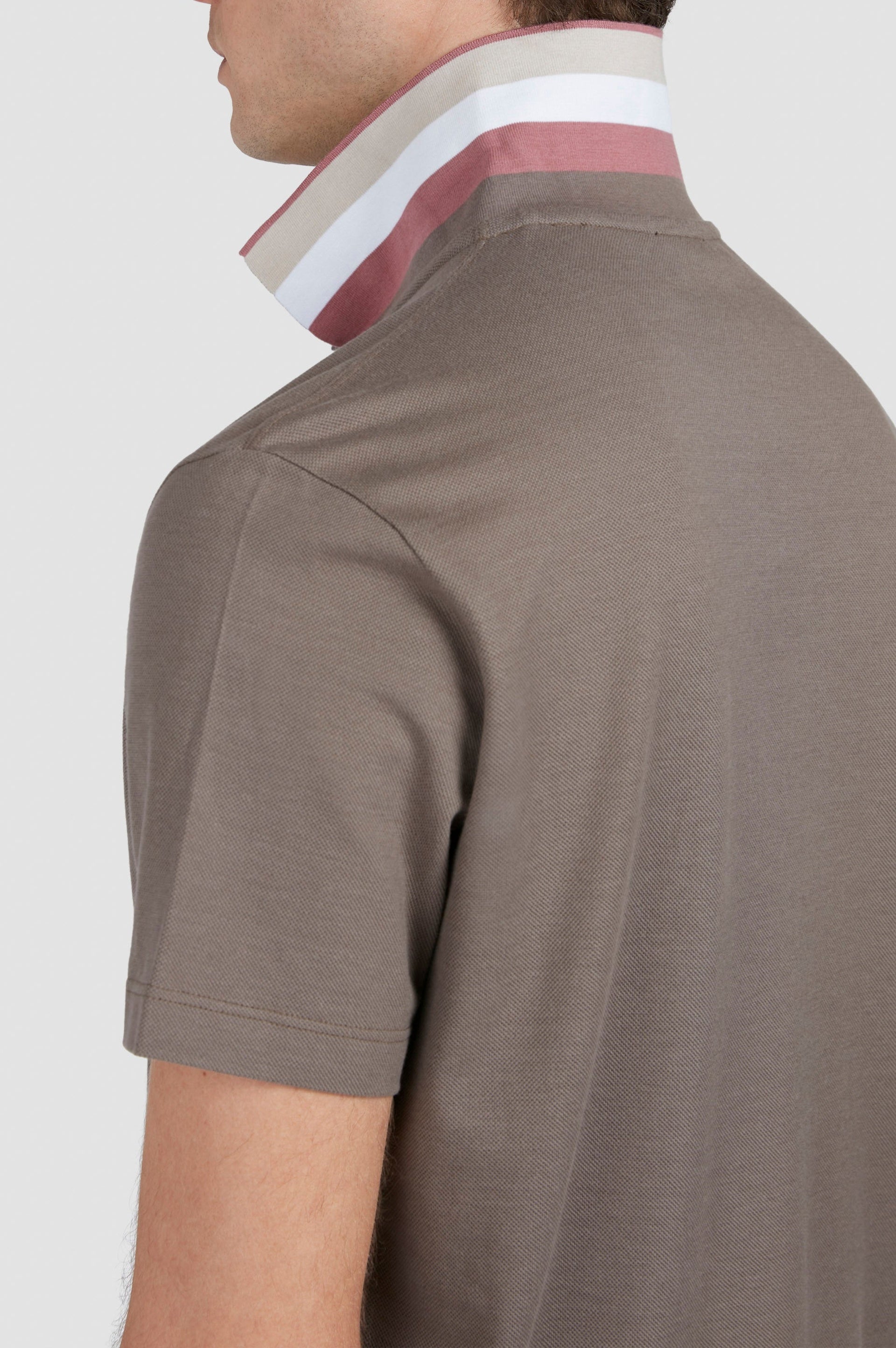 Polo shirt with contrasting details - Dove grey