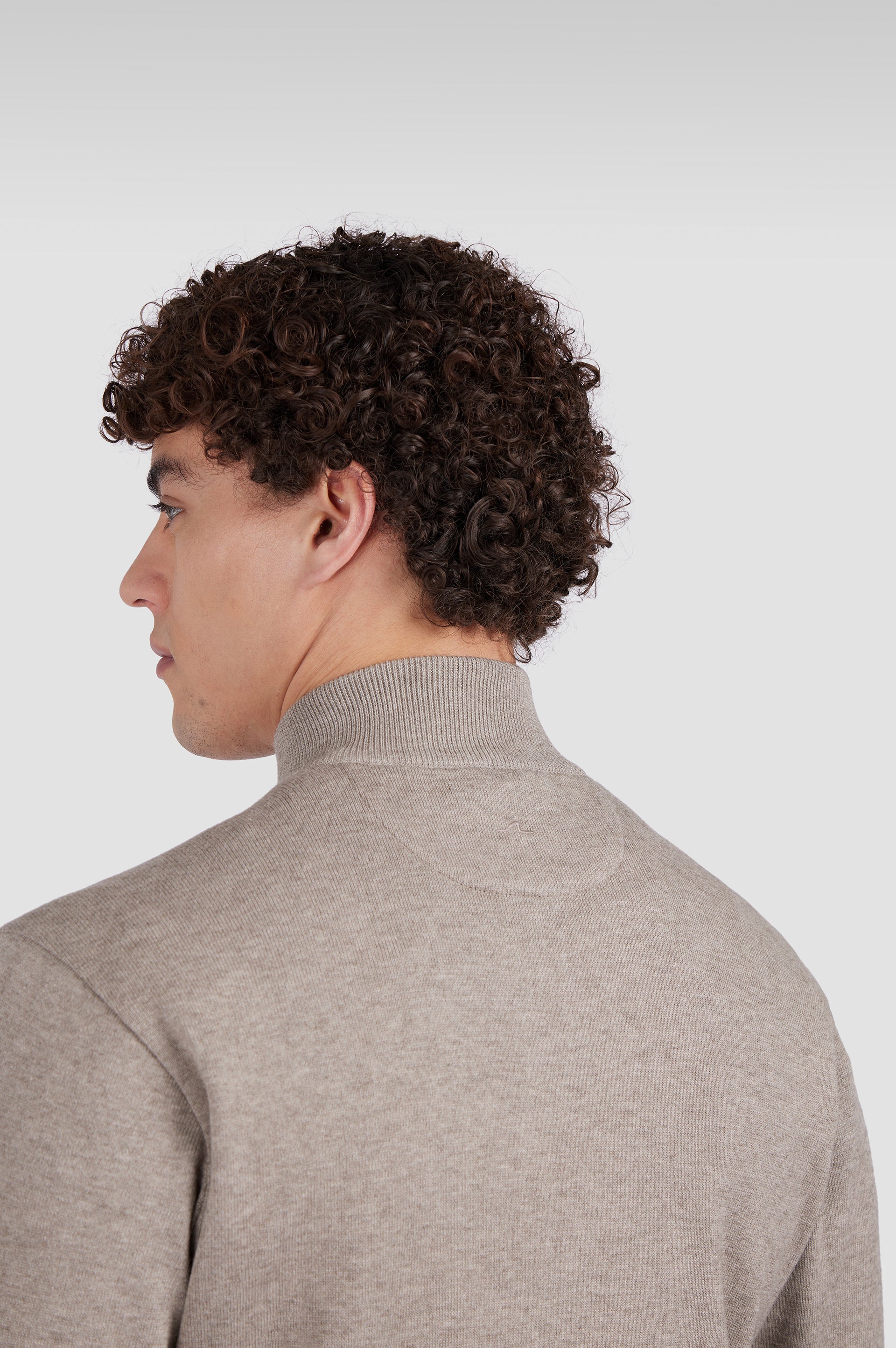 MAGHZI-Maglia half zip