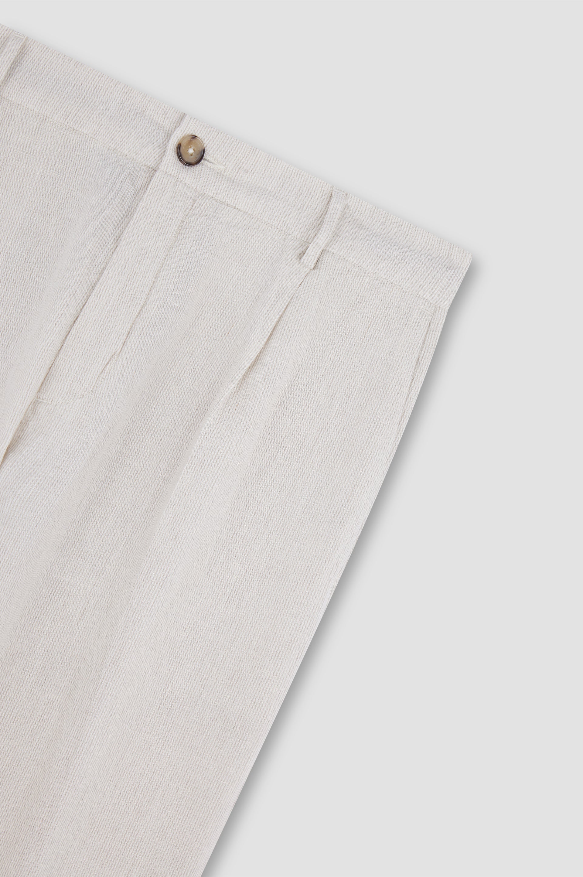 P1P-Pantalone con una pince