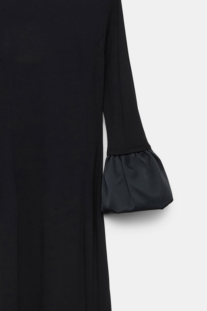 pure black // CLOUDY ALLURE dress