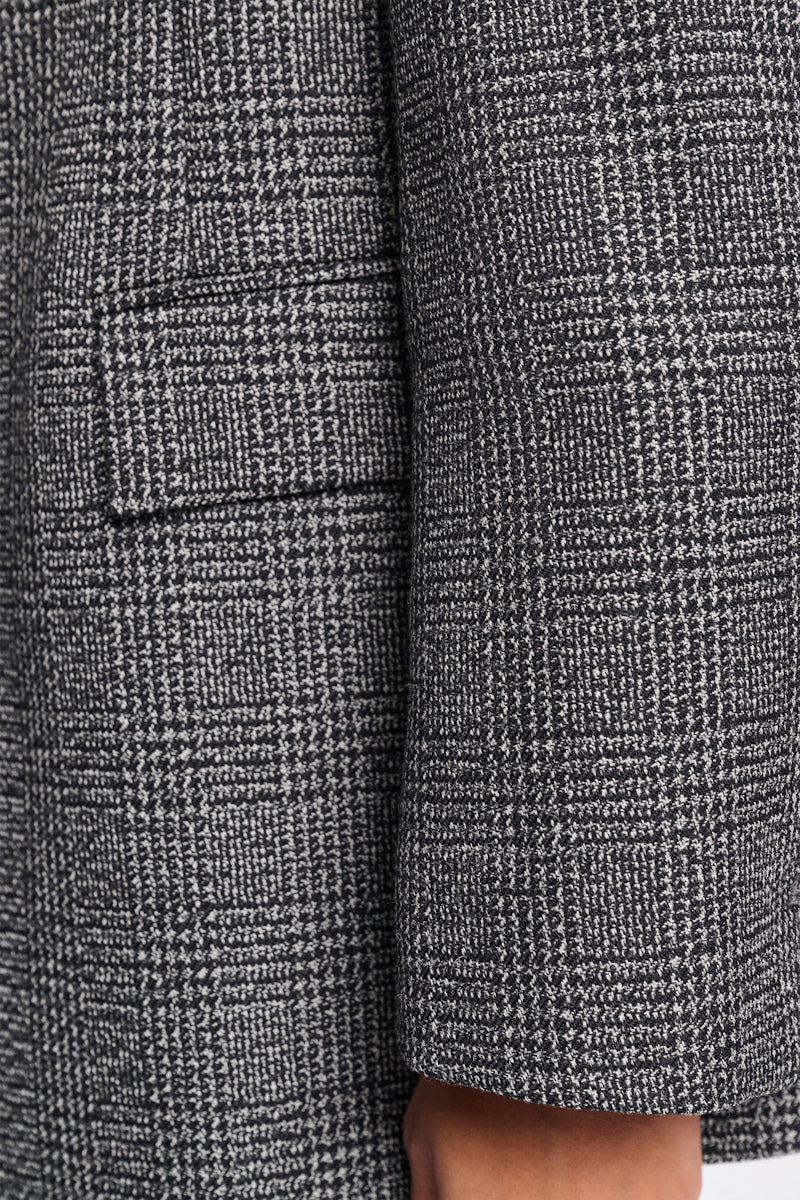salt & pepper glencheck // GRAPHIC ELEGANCE jacket