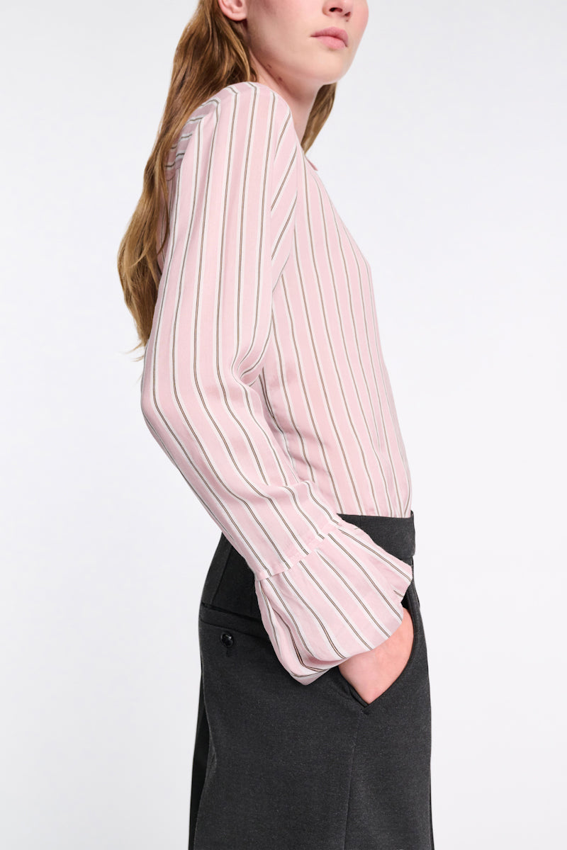 rose stripe // STRIPED EASE blouse