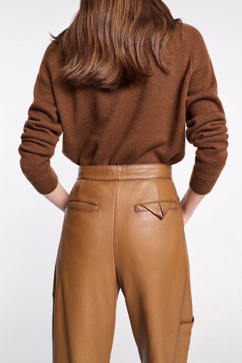 terra // SLEEK STATEMENT II pants