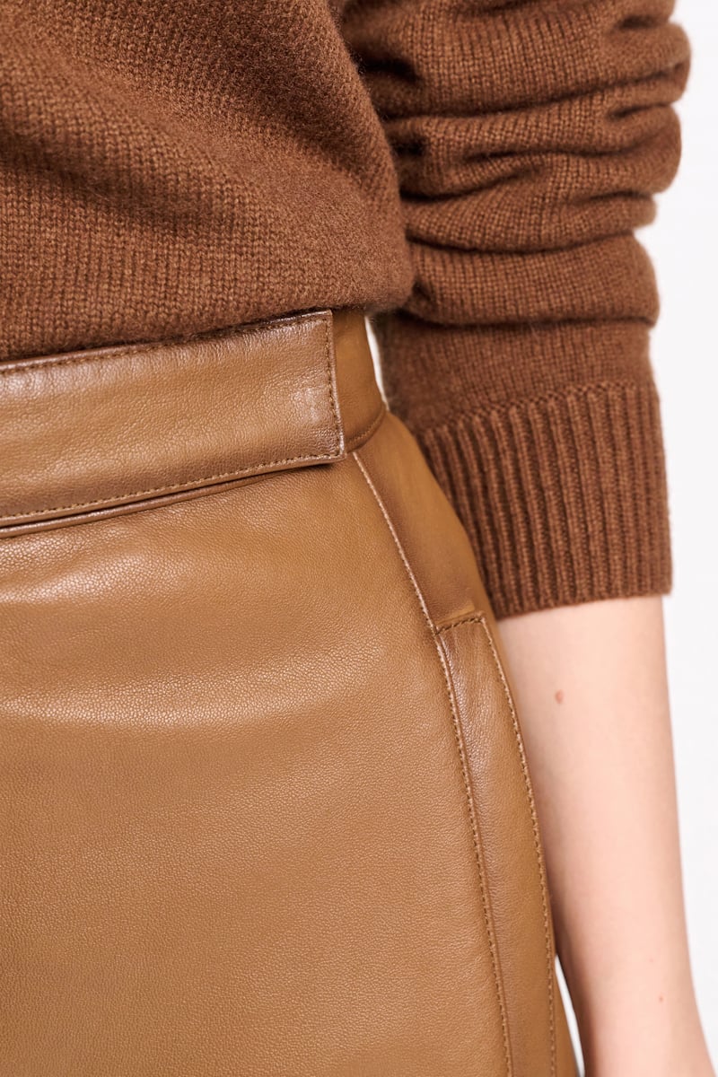 terra // SLEEK STATEMENT II pants