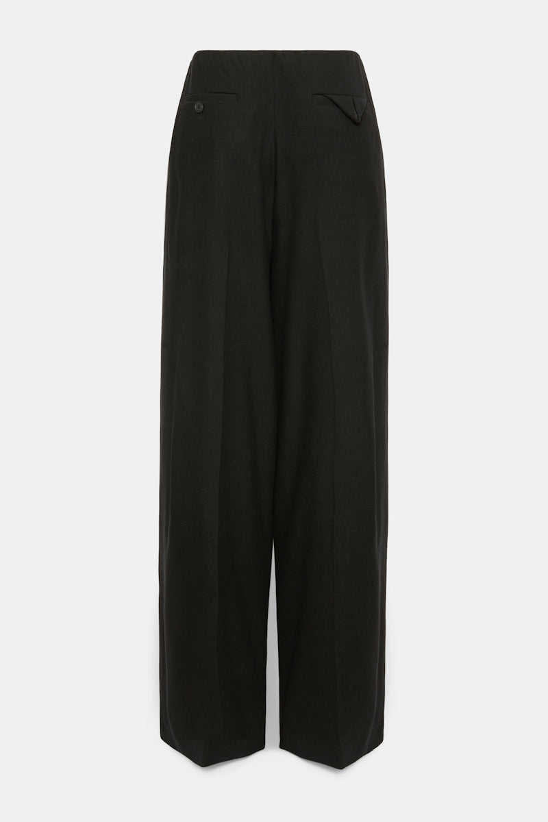 pure black // LIGHT SOFTNESS pants