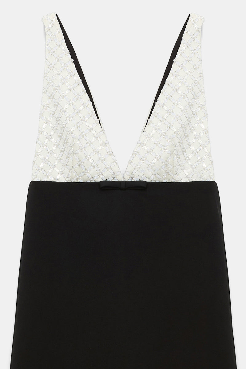 black-offwhite // EMOTIONAL ESSENCE dress