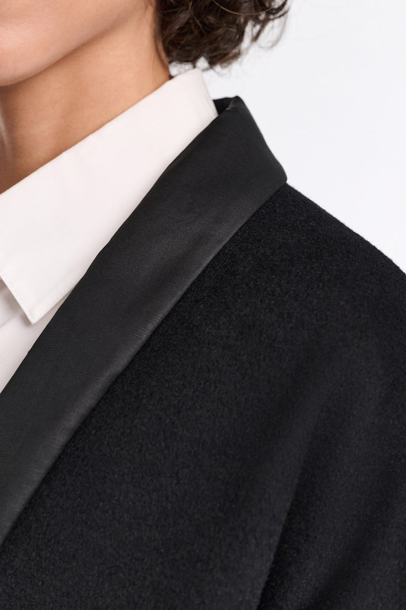 pure black // URBAN ATTRACTION jacket