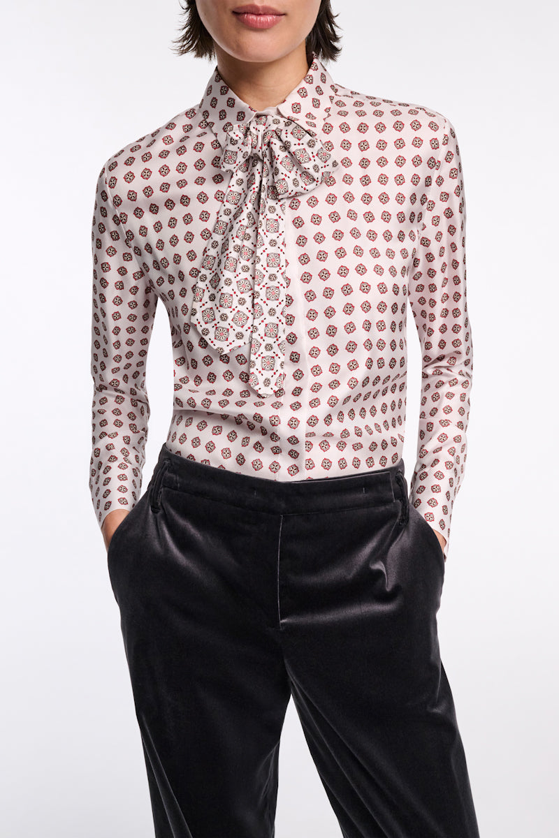 rose mini tie // GRAPHIC DREAMS blouse