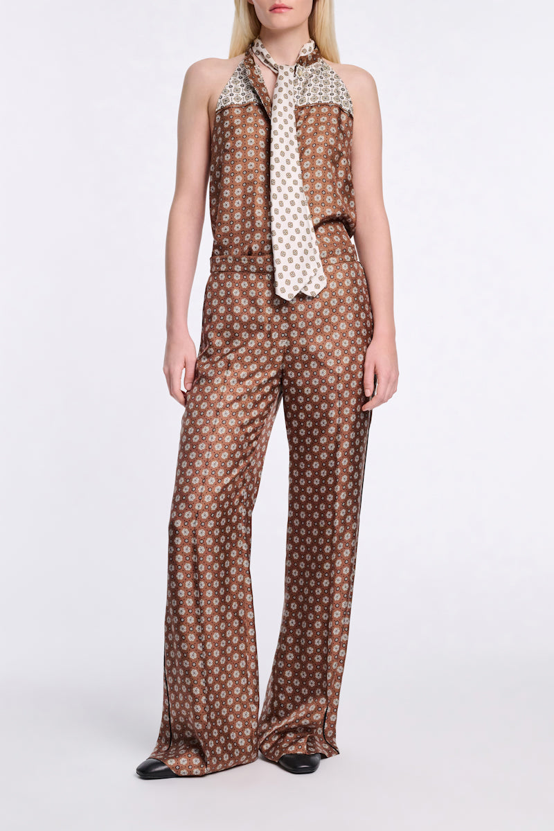 brown big tie // GRAPHIC DREAMS top
