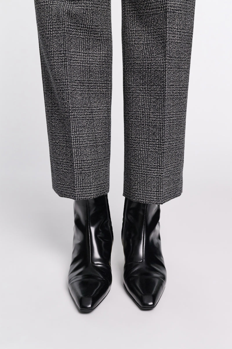 pure black // SUBTLE SHINE ankle boot