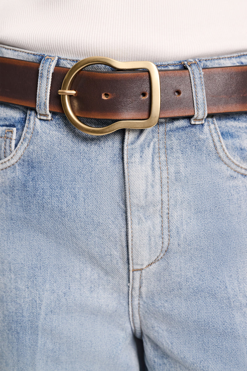 choco black // VINTAGE ESSENCE 4cm belt