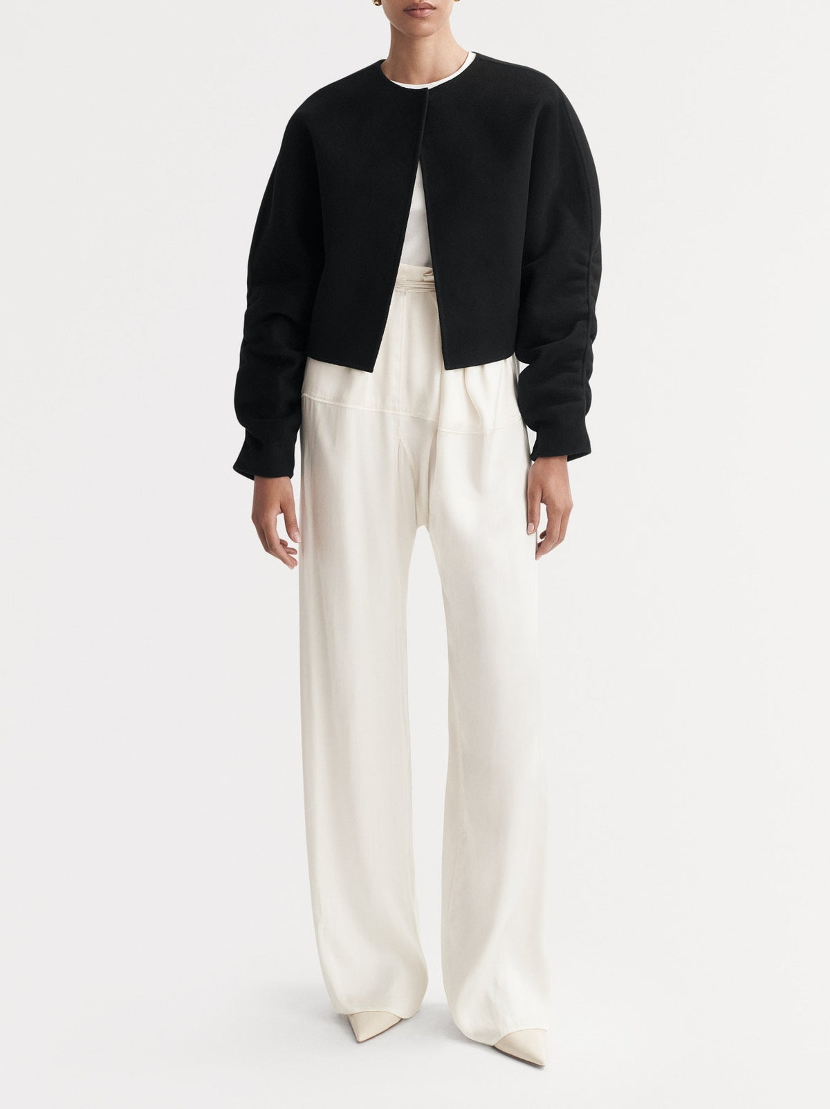 Jacket with intricate sleeves in a wool and cashmere blend - Black