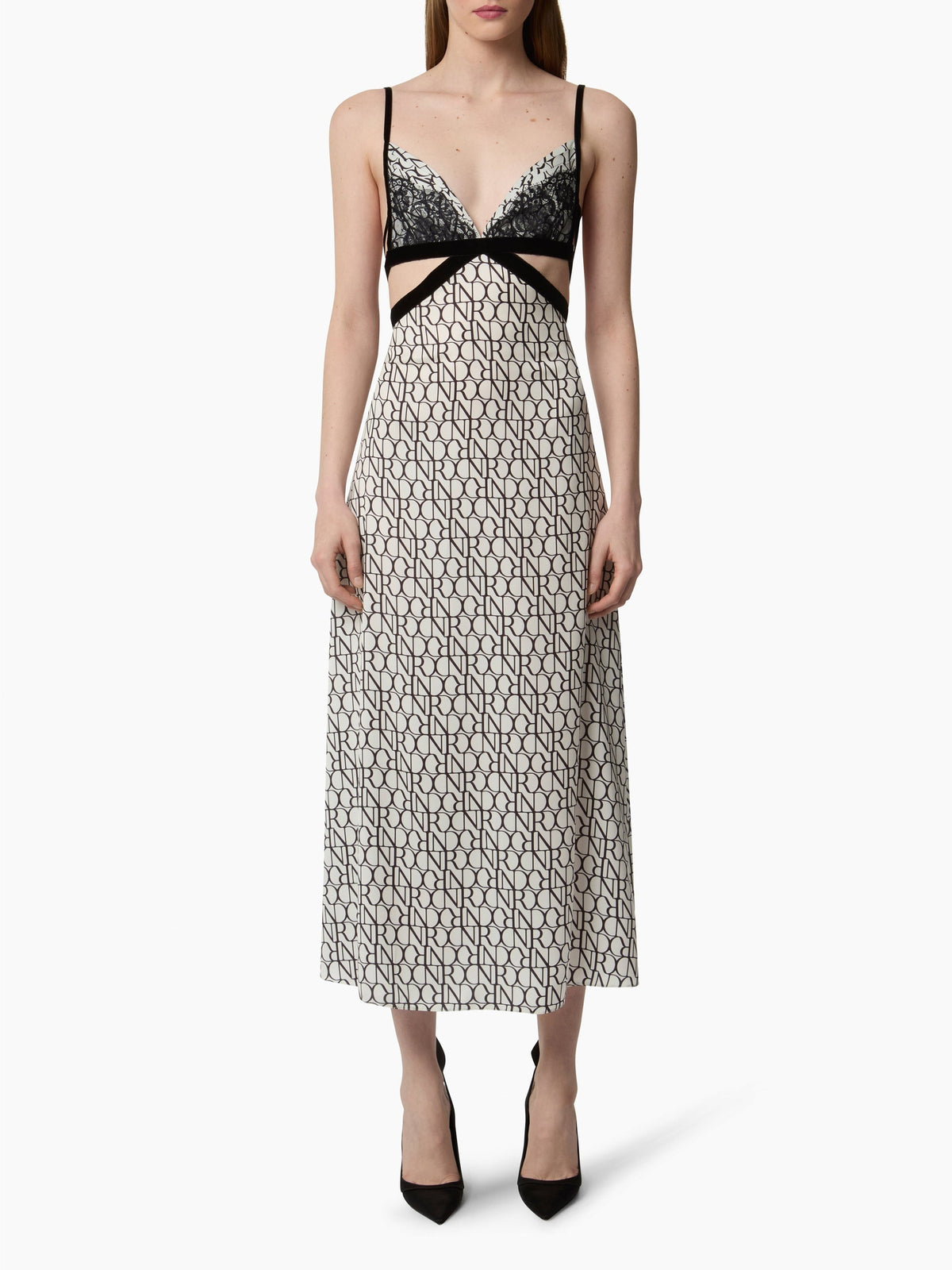 ROBE COURTE À FRANGES ET SEQUINS