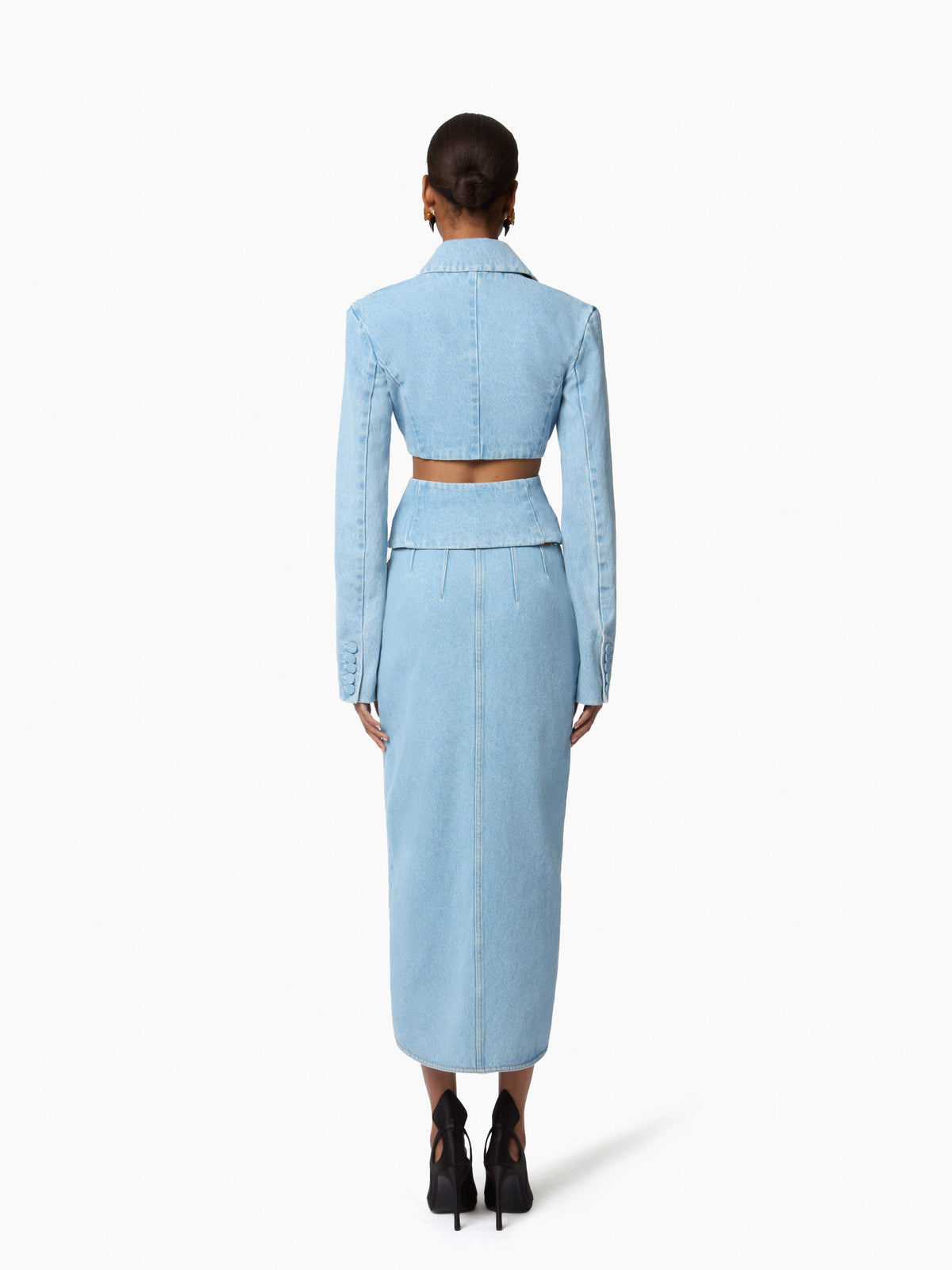 JUPE MIDI FENDUE AVEC DÉTAILS DE DRAPÉ EN DENIM BLEU
