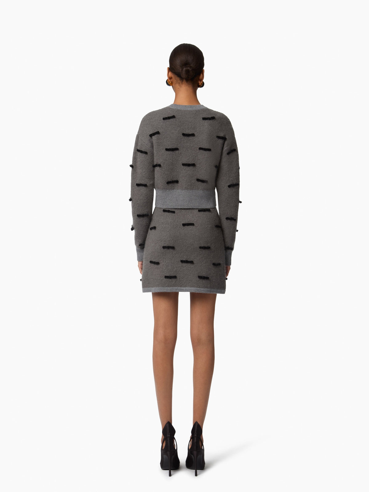 MINI-JUPE EN MAILLE MÉLANGÉE DE MOHAIR BROSSÉ AVEC NŒUDS EN VELOURS - Gris