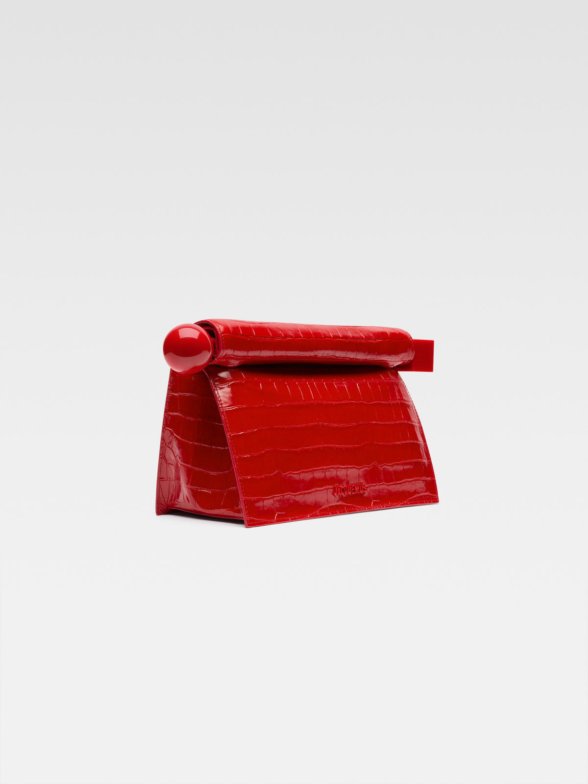 LA POCHETTE ROND CARRE