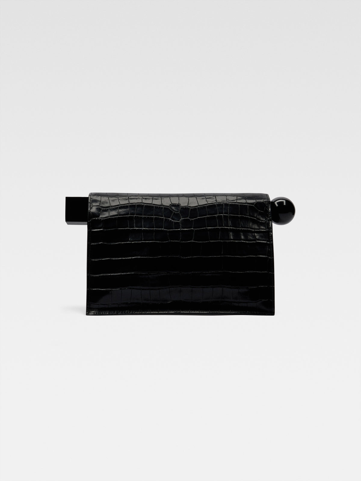 LA POCHETTE ROND CARRE