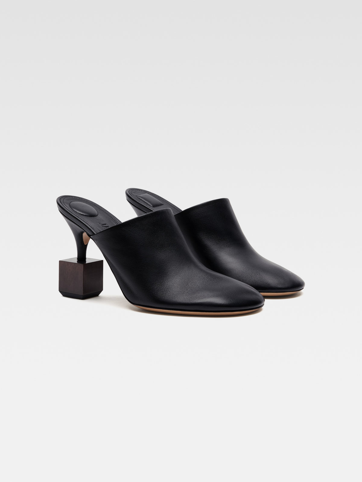 LES MULES BISOU