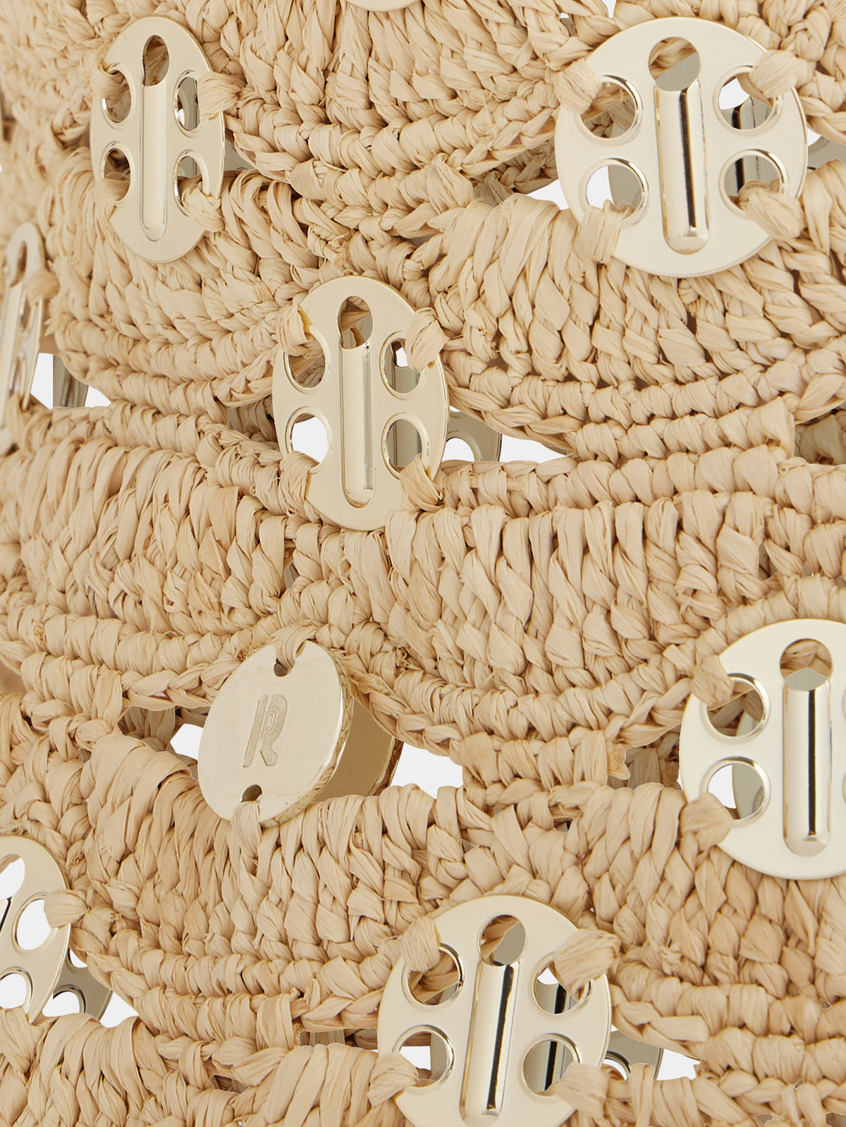 Beige bob in raffia