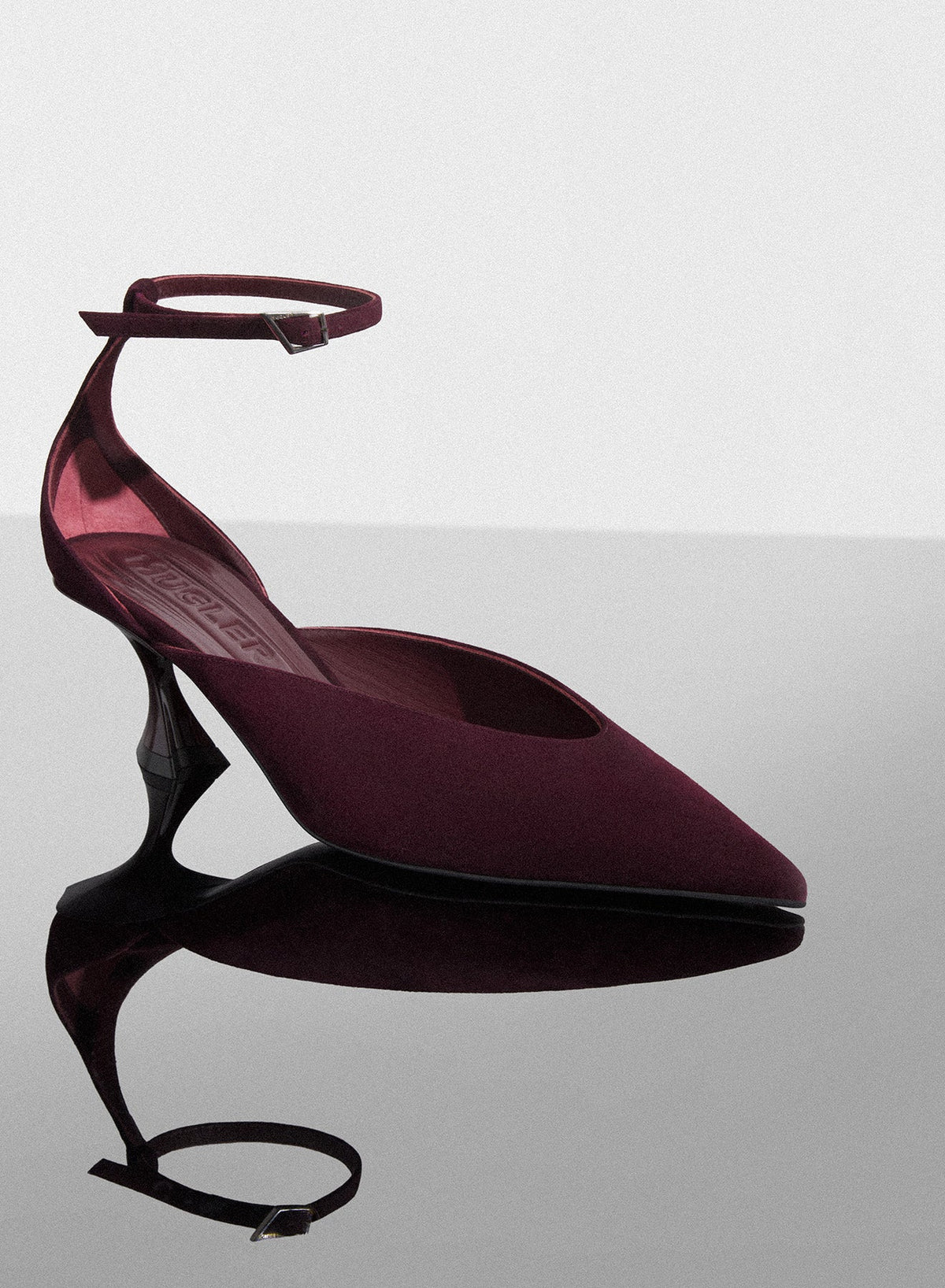 BORDEAUX // burgundy leather strappy fang 55 mules