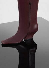 BORDEAUX // burgundy Santiag boots